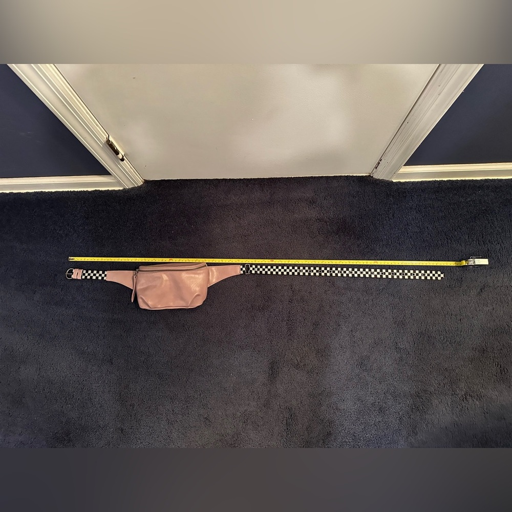 Universal Thread Adjustable Fanny Pack - image 7